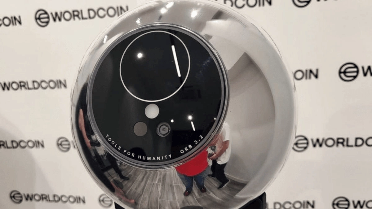 Cảnh sát Singapore mở cuộc điều tra vụ việc mua bán tài khoản Worldcoin và token WLD