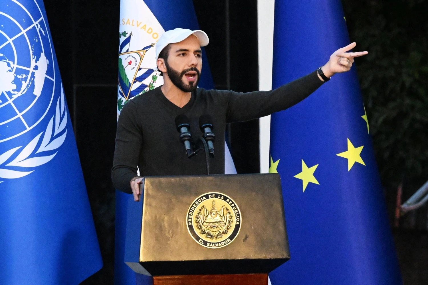 El Salvador đệ trình ngân sách không thâm hụt vào năm 2025