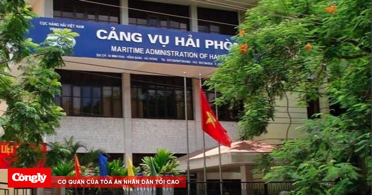 Bắt Trưởng phòng và nhân viên Cảng vụ Hàng hải Hải Phòng
