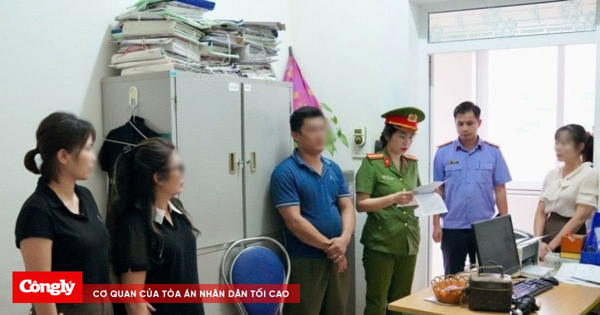 Khởi tố nhiều cán bộ Trung tâm giáo dục thường xuyên huyện