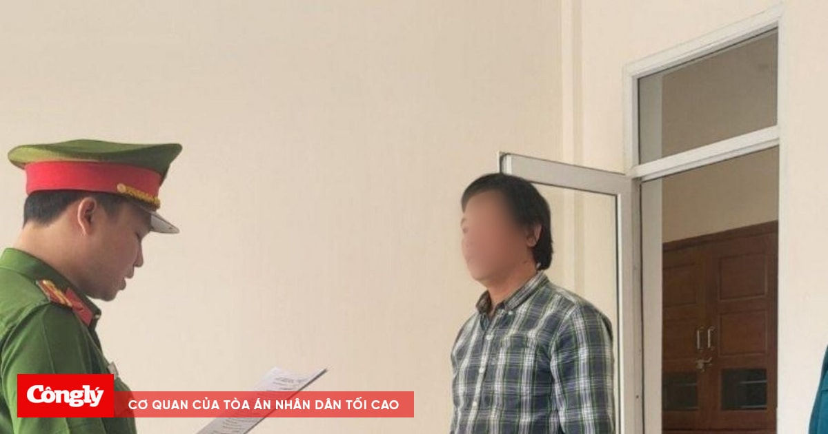 Lừa vay tiền để đánh bạc trên mạng