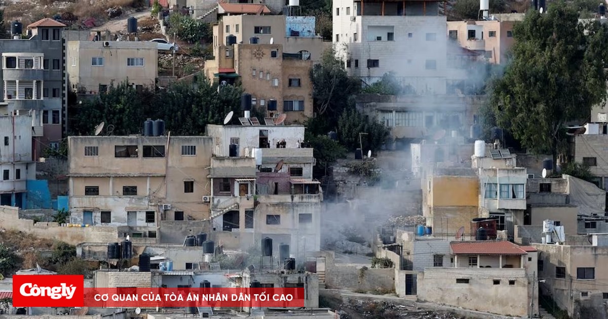 Israel điều tra vụ binh lính nghi đẩy thi thể từ mái nhà xuống đất
