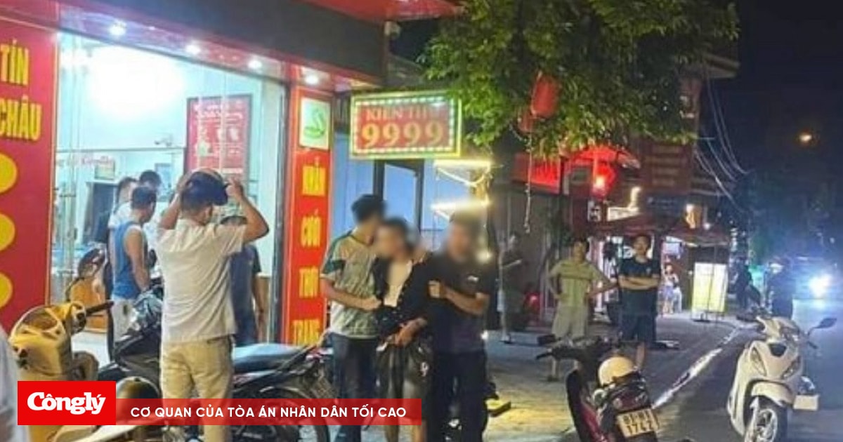 Vây bắt nhanh nghi phạm cầm dao đi cướp tiệm vàng