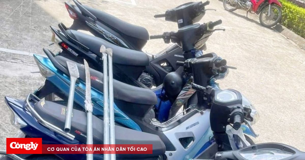 Nhóm thanh niên mang theo tuýp sắt, dao, gây gổ đánh nhau