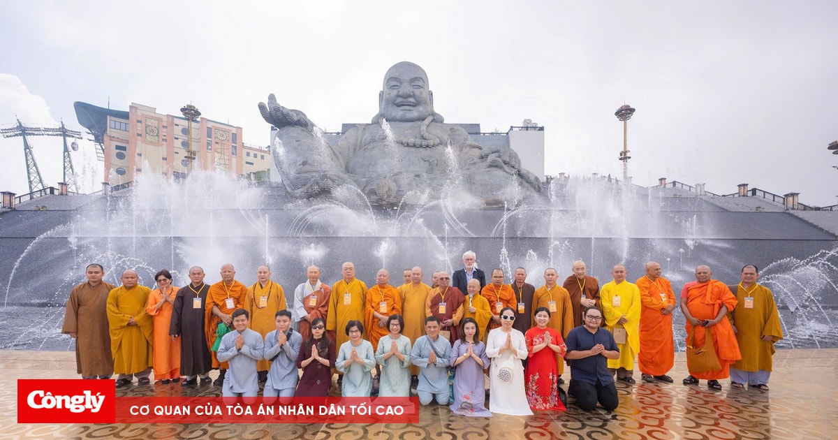 Đoàn đại biểu Vesak 2025 thăm, làm việc tại núi Bà Đen, Tây Ninh